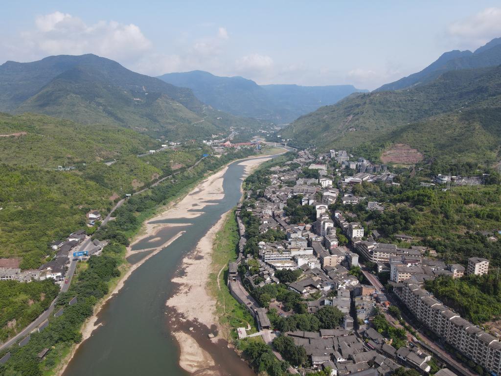 赤水新闻最新消息，探索赤水河畔的生态保护与旅游发展